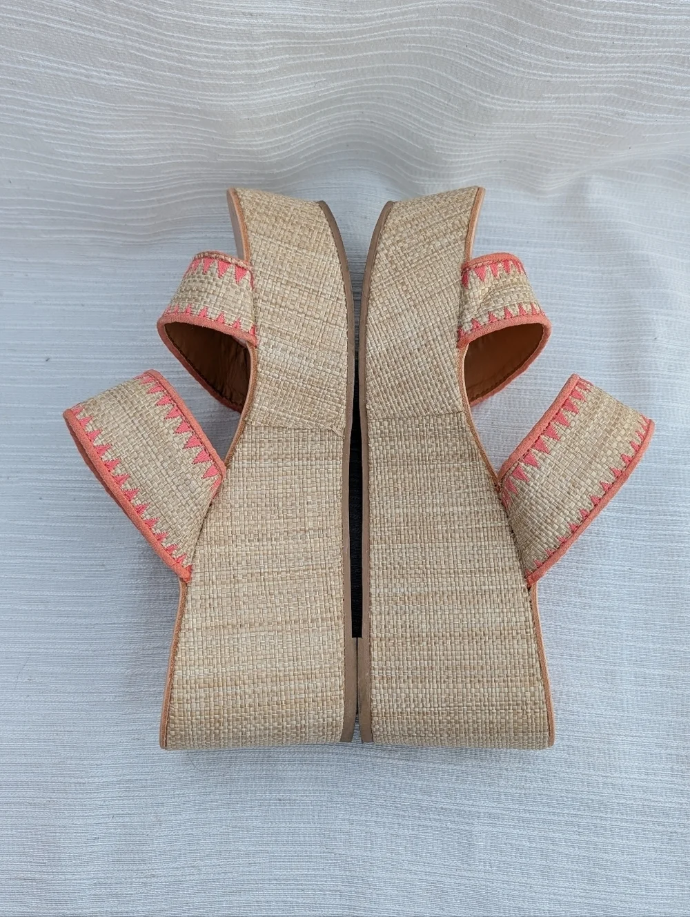 DV by Dolce Vita  Double-Strap Wedge Sandals Size 8.5